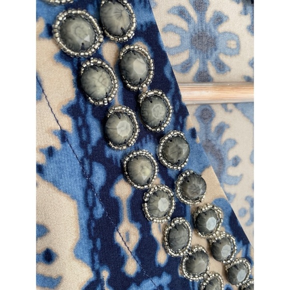 Jones New York Blue and White Beaded Patterned Tunic, Size L - Picture 5 of 9